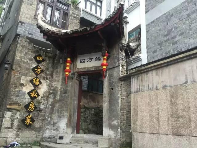 记者:拜仁管理层计划与萨内谈论续约,他是未来关键球员